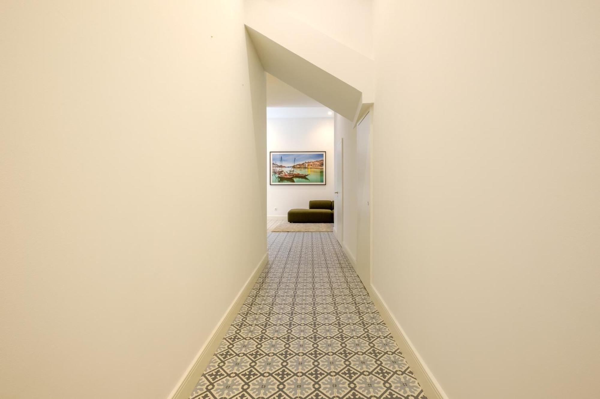 Art Deco 42 Luxury 2br Downtown Metro Ac